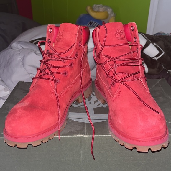 Red tims - Picture 4 of 6